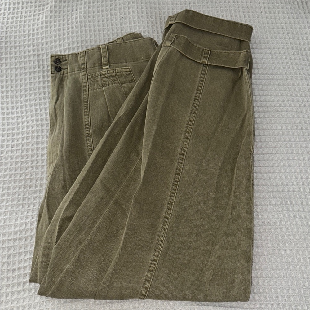 Women’s wide leg pants